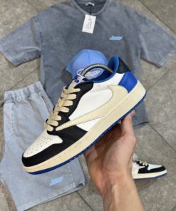 Jordan 1 low travis scott x fragments