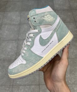 Air Jordan 1 high turbo green