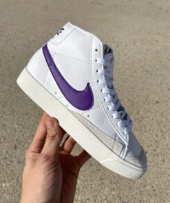 Nike blazer mid purple