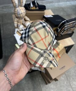 Casquette berburry A+++