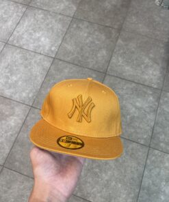 Casquette NYC orange
