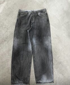 Baggy grey washed jeans