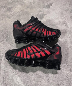 Nike air shox react to heat red