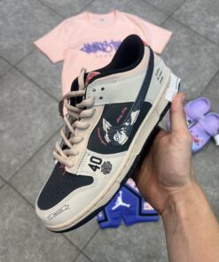 Dunk low sb x stussy pink