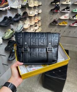 Sacouche fendi black