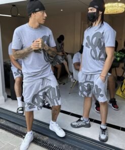 Syna world grey