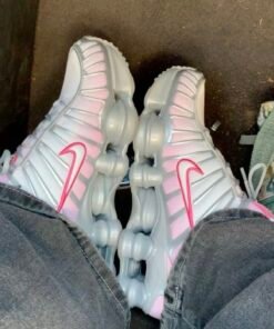 Nike air shox pink