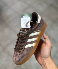 adidas spezial Brown