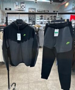 Nike tech 2025 black grey swoosh green