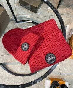 Écharpe et bonnet canada goose red