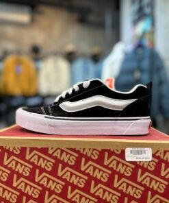 Vans knu school black