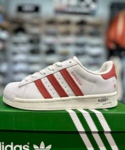 Adidas super star love