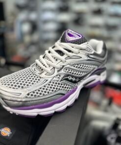 Saucony Omni 9 purple