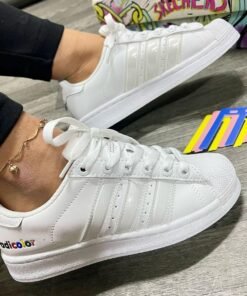 Adidas adicolors superstar