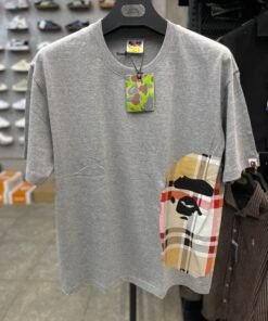 Bape Burberry gris t-shirt