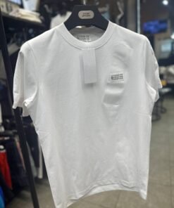 T-shirt 10