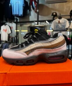 Air Max 95 anatomy red