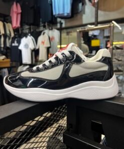Prada cubs noir