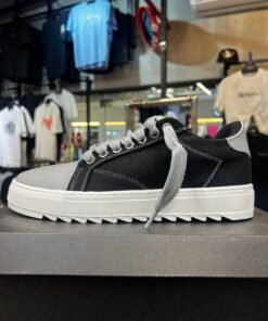 Numeris black grey