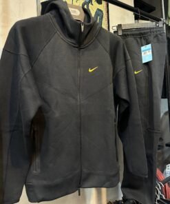 Nike tech nocta black