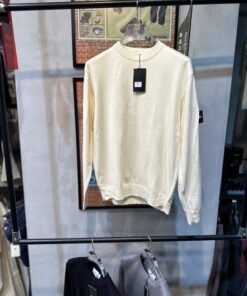 Knit sweaters stone island